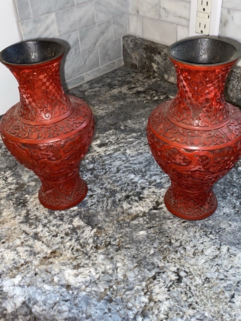 Pair of Chinese vases in cinnabar lacquer - 19th century